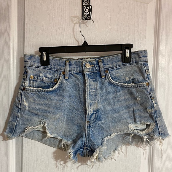 Aritzia Agolde Parker Vintage Cut-Off Distressed Rip Jean Denim Shorts Size 27 - Picture 4 of 16